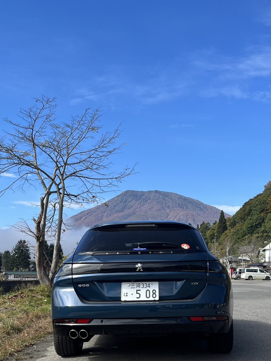 Flanchan_508ESY's tweet image. フェンダーの張り出しがたまりません🤤
#Peugeot #508SW