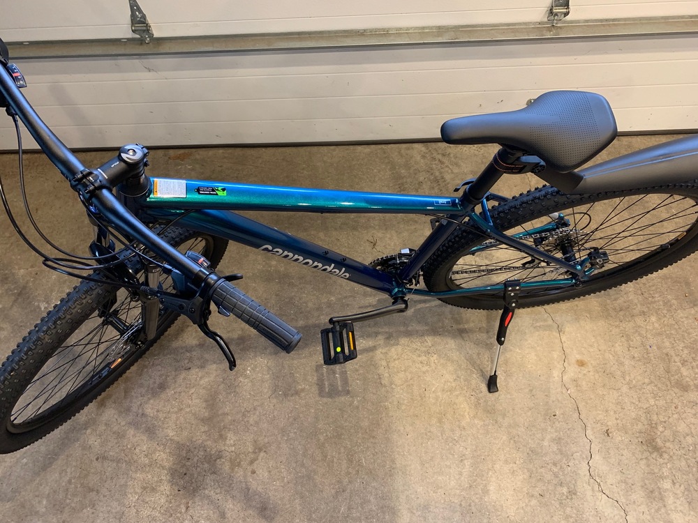 Project529VAN's tweet photo. Two Teal Cannondale's stolen from Granville Island/1400 block of Cartwright St. Last seen Feb 17th. Reported to police. https://t.co/aOOKNH2gM7 @VancouverPD @KitsFairCPC @KOMCPC @WECHCPC @Granvillecpc1 @TransitPolice @Project529BC https://t.co/NYT5SjvkA6