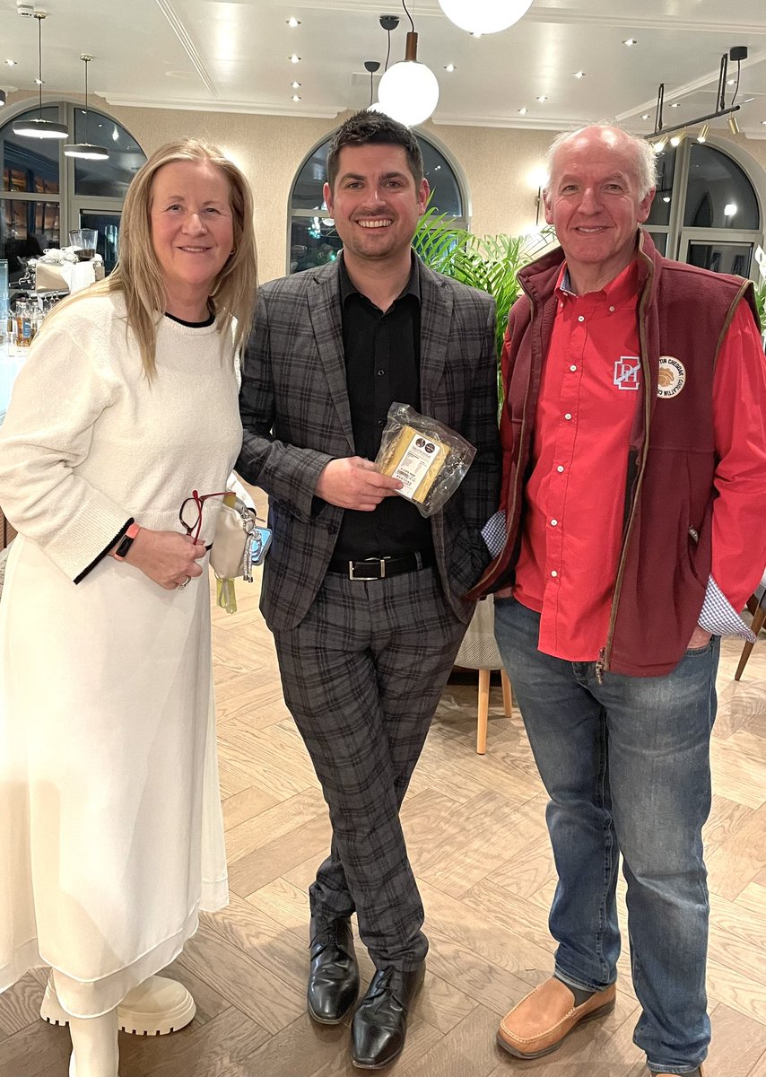 Screening tonight <a href="/PowerscourtDist/">Powerscourt Distillery</a> of <a href="/tadgh_byrne/">Tadgh Byrne</a>’s film on the future of Irish food; a great production with lots of strands. Discussion afterwards on farming with <a href="/pippa_hackett/">Pippa Hackett</a>, Tom Burgess <a href="/CoolattinC/">Coolattin Cheddar</a>, Margaret Hoctor <a href="/kilmullenfarm/">Kilmullen Farm</a> and <a href="/WicklowNatural1/">WicklowNaturally</a> food producers 👏🏻👏🏻