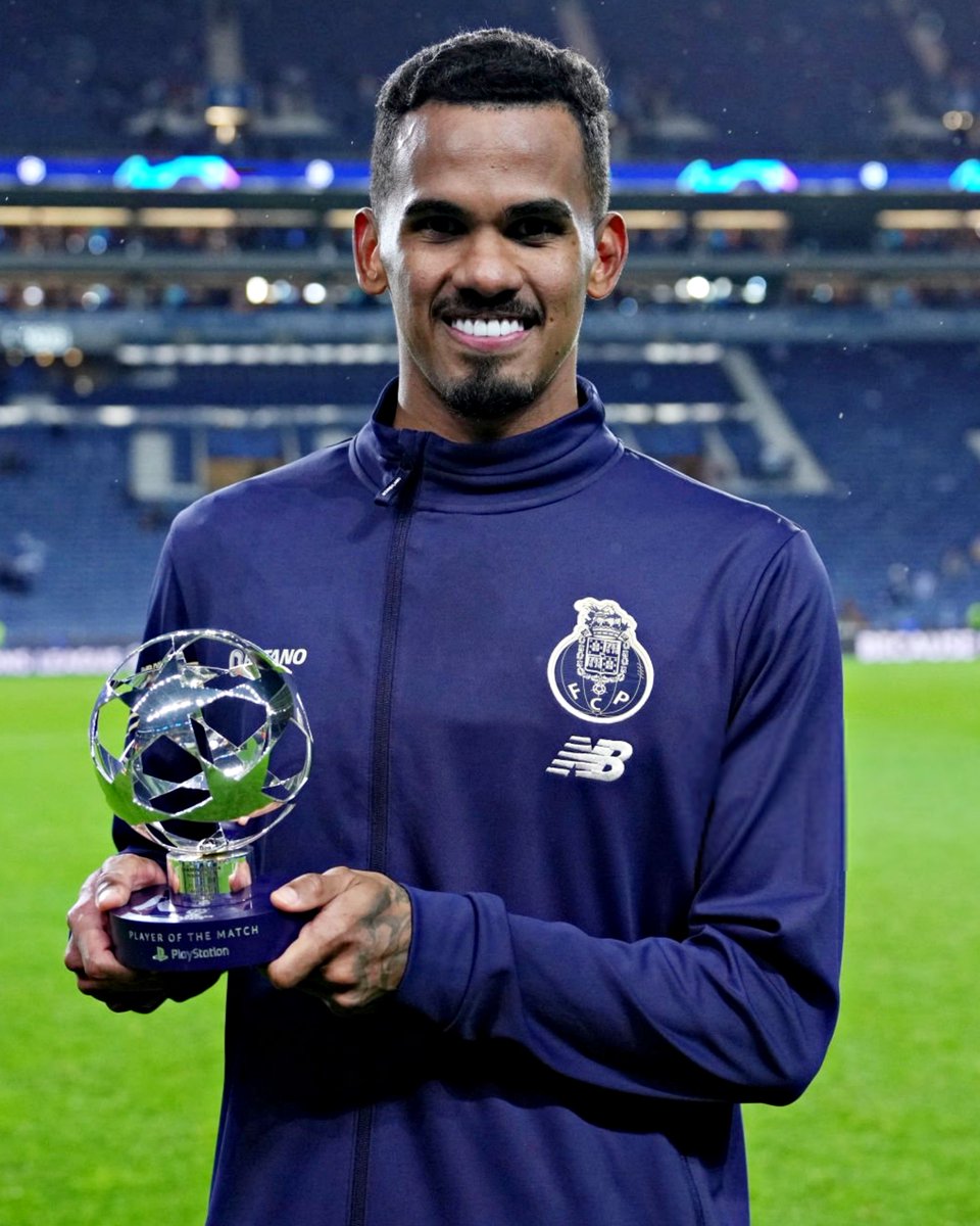 Galeno foi eleito o melhor em campo contra o Arsenal.

🌟 Senhor Champions 🌟