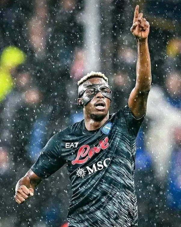 Emmanue25991807's tweet image. &quot;When I lost my mom it was very difficult for my family. The following month my dad lost his job. It was very tough for my family and for my sister.

Victor Osimhen Napoli Arteta Xavi Naira Hamas Raya Emirates Binance Martinelli Diaz Liverpool Arsenal #PORARS #LIVLUT #smartlayers