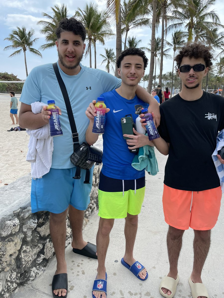 drinkagame's tweet photo. We had a blast bringing our A-GAME down to Miami last weekend! βοΈ
#drinkagame #agame #ultimatehydration #hydration #stayhydrated #naturalflavors #bringyouragame https://t.co/CzOYobgZEz