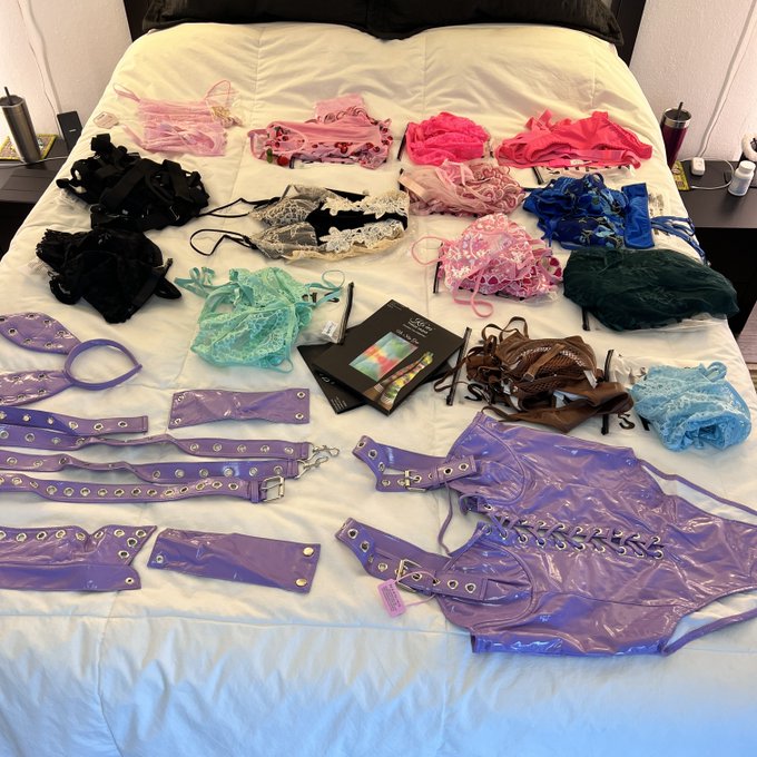 Gotta' love a lingerie and costume haul....stay tuned...tryon pics coming soon! #phoebeswinger #lingeriehaul<a href="/tag/lingeriehaul"class="tags"><span>#lingeriehaul</span></a><a href="/tag/phoebeswinger"class="tags"><span>#phoebeswinger</span></a>