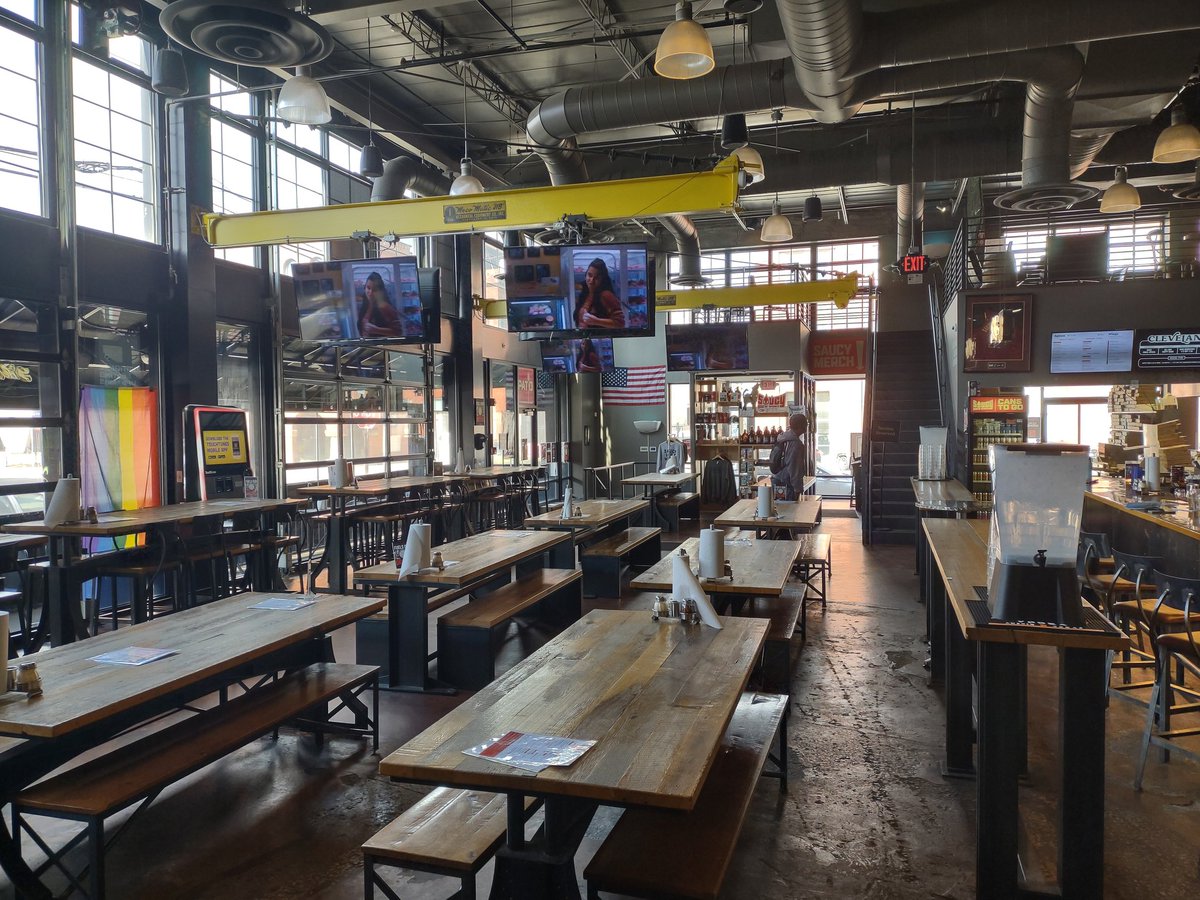 BeerSnobSean's tweet photo. 1st visit to any @saucybrewworks, this Cleveland location is the original. Refreshing kolsch is a nice start to the day. Great convo w/ the bartender. #OHbeer @badhopper @ephoustonbill @MikeSlomba @brewerytravels @RckRick @RealBMaxwell @qblacklock @ScienceMonkey0 @DrGoodBeer https://t.co/Cp7hQLCte3