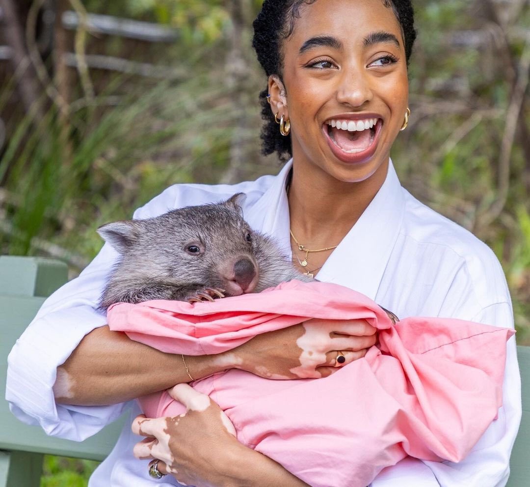 The Eras Tour dancers at the Australian Reptile Park 🐨

Taylor and her crew were also there

#TaylorSwift