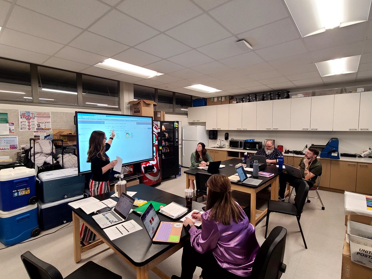 jcmmscougars's tweet photo. Great day of learning at JCM Middle today! Started with data focused PLCs and ended with teacher led Professional Development! #winning #continuoslearning #PD @JMCSchools @suptking https://t.co/m15qju148E