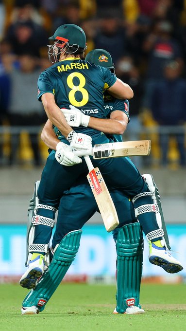 With 16 needed off the last over and Tim David on fire at the other end, Mitch Marsh understood the assignment 📹 Credits: Twitter/cricketcomau