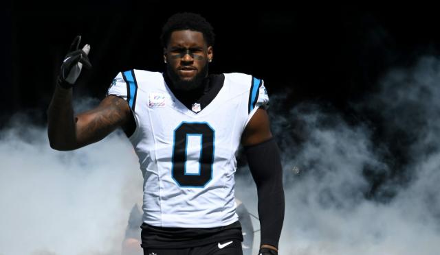 JosinaAnderson tweet media