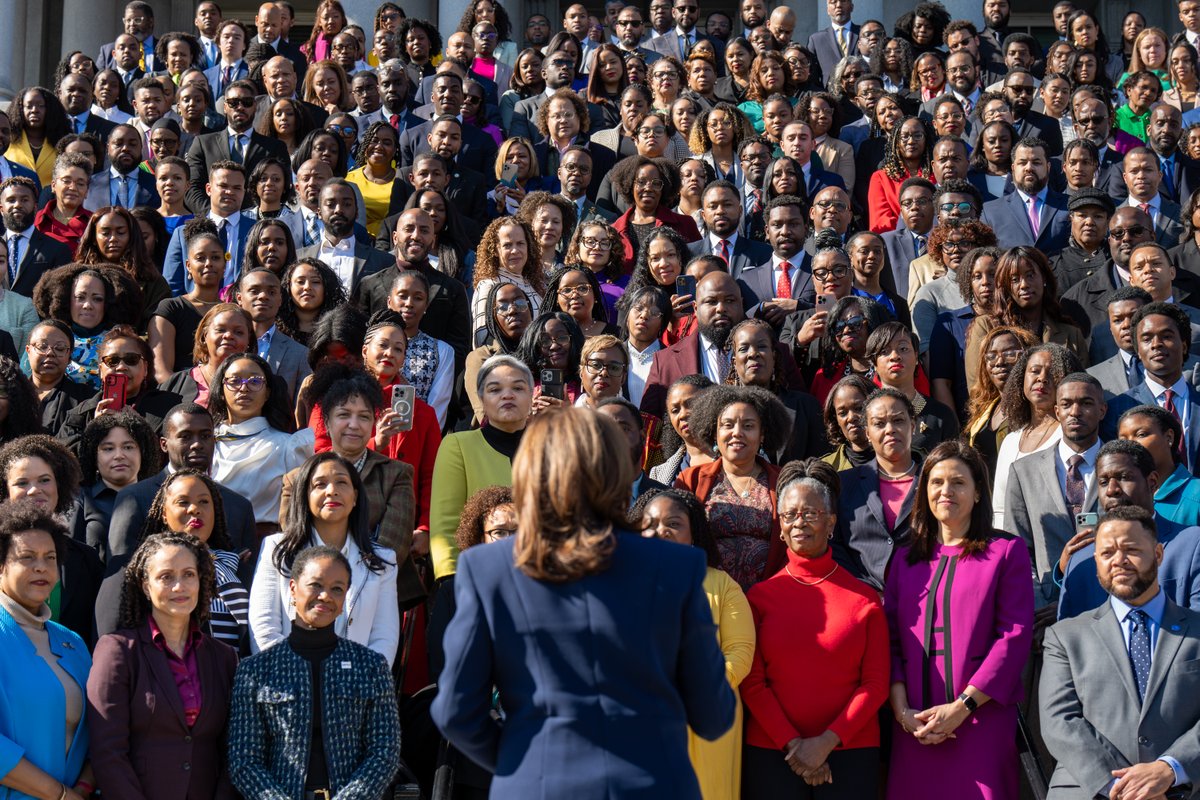 Vice President Kamala Harris Archived tweet media