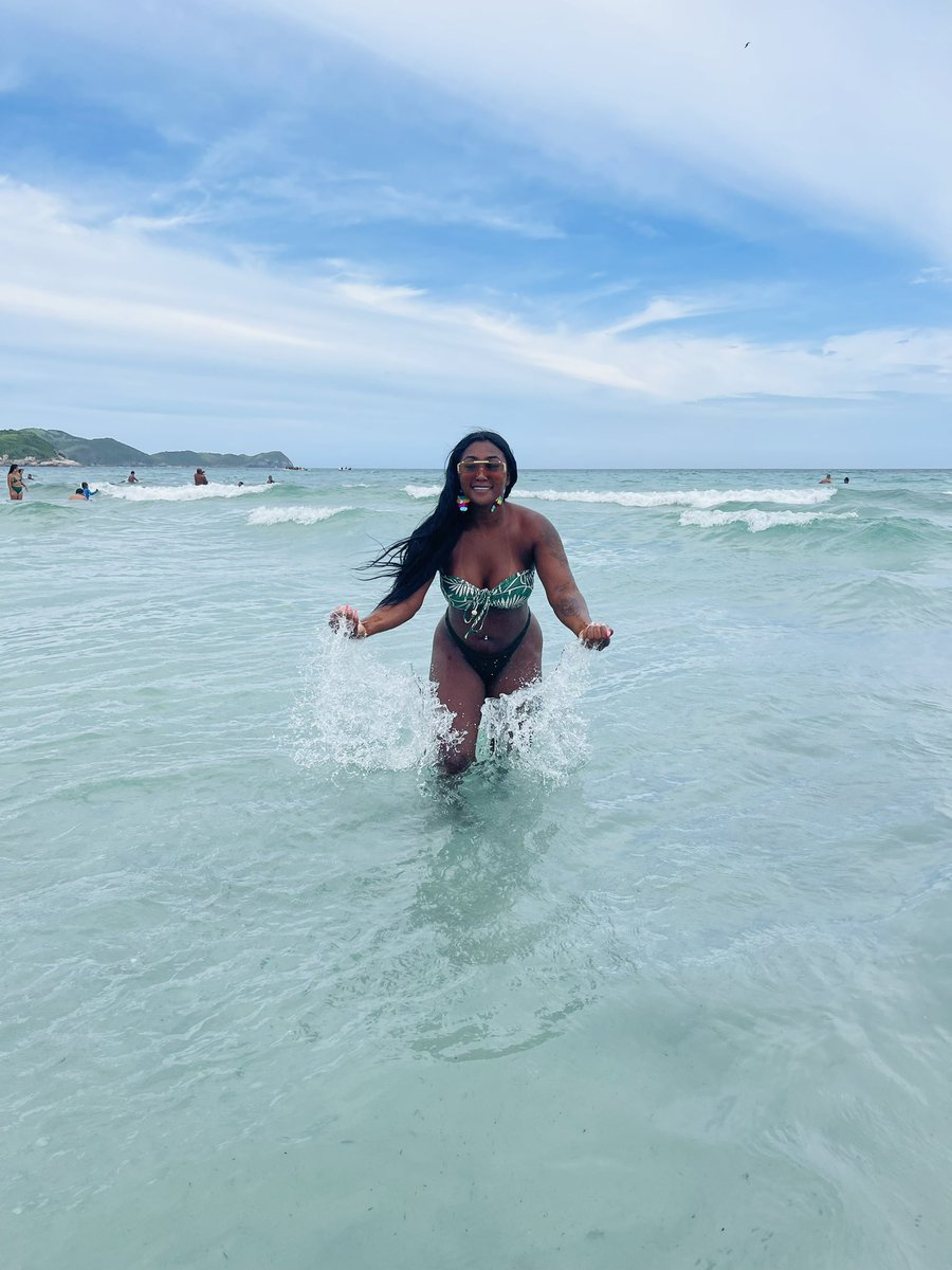 JennyfferAnali2's tweet photo. 🌊👙🏖️⛱️ https://t.co/rhLJvrDnfk