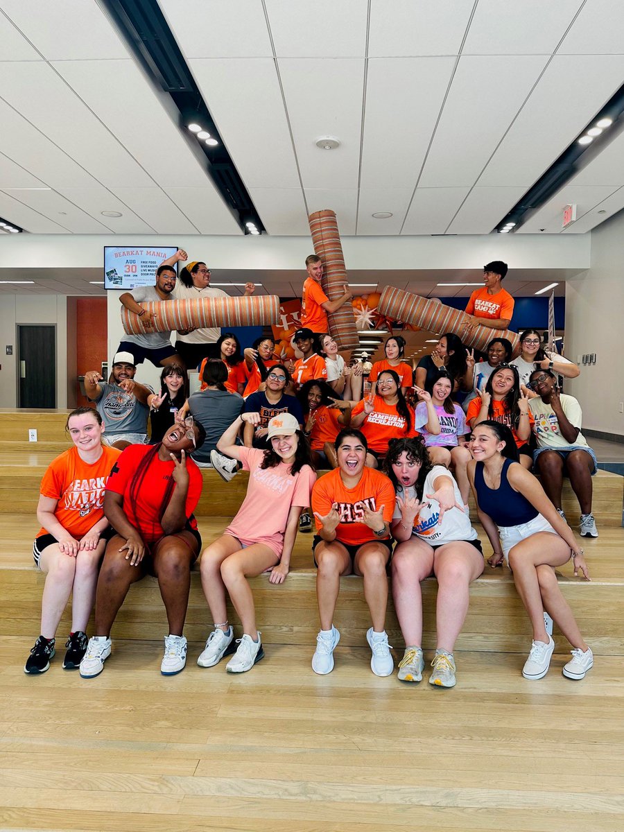 shsucailife's tweet image. Join the BEST team on campus!😎 Welcome Week Leader applications are DUE March 1st! 

Earn a scholarship to welcome our Bearkats to their home away from home during Fall 2024 Welcome Week!

APPLY TODAY! 🔗 in BIO!

#SHSU #SHSUTraditions #SHSUWelcomeWeek