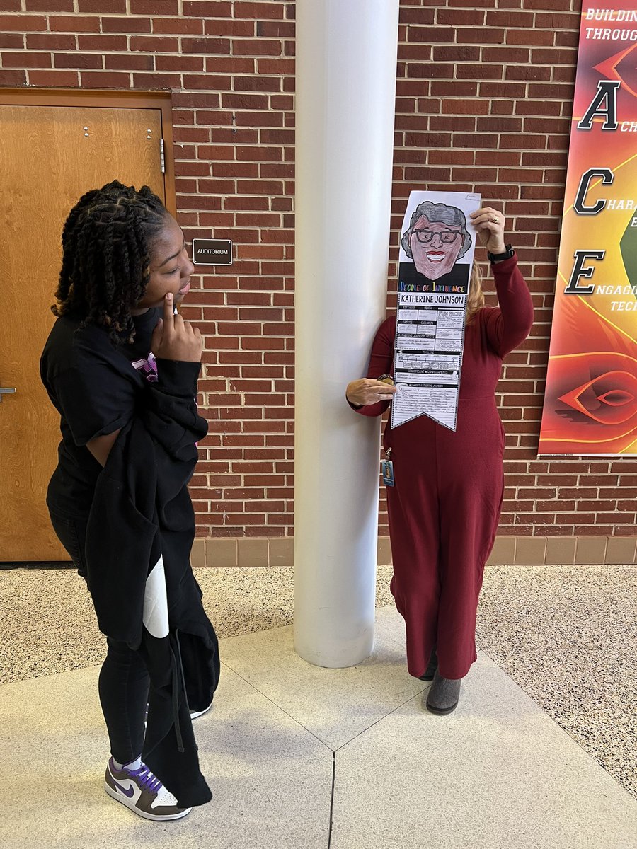 Social Studies teacher, Mrs. Brendle, gave her 7th graders the opportunity to research people of color who have positively impacted society, and posted their projects around the school. Not only did the students post their research, they also presented it to their peers. 👏🏾🧡