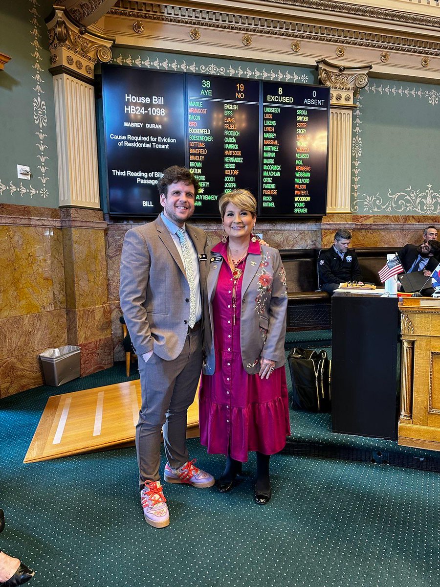 Yesterday, HB24-1098 For Cause Evictions, passed on third reading in the House. Thank you to my House co-prime sponsor @javier_mabrey. Learn more here: cohousedems.com/news/house-adv… #coleg #copolitics