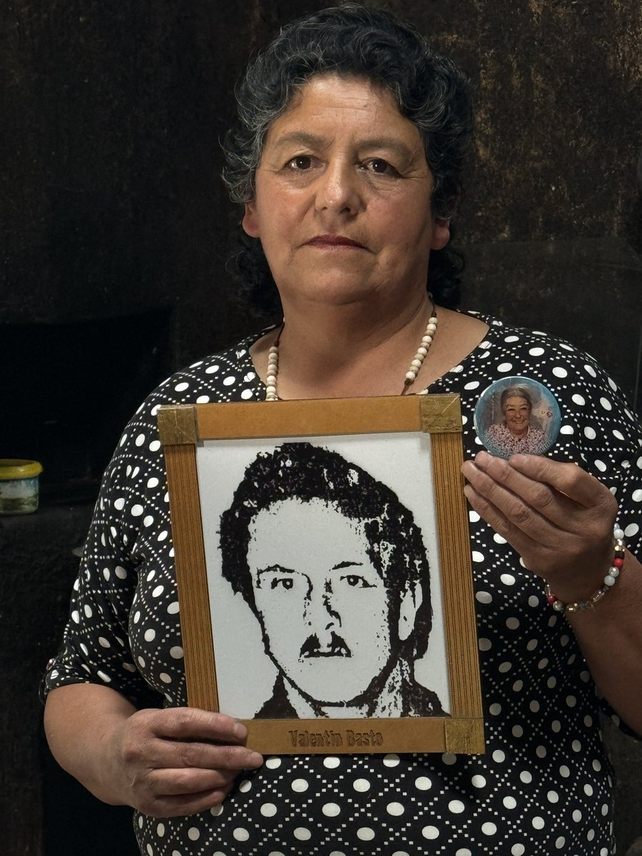 Quién fue Valentín Basto Calderon? Su hija Araminta, campesina como él, lleva 36 años honrando su memoria para no olvidar al líder de @ANUC_COLOMBIA asesinado en Cerrito Santander junto a Pedro Camargo 21Febr de 1988. 🙏🏽 @Coljuristas @CIDH @mincultura @jdcorreau @CancilleriaCol