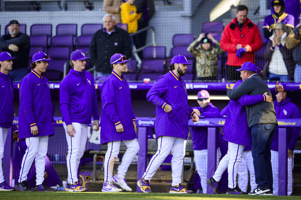 LSUbaseball tweet picture