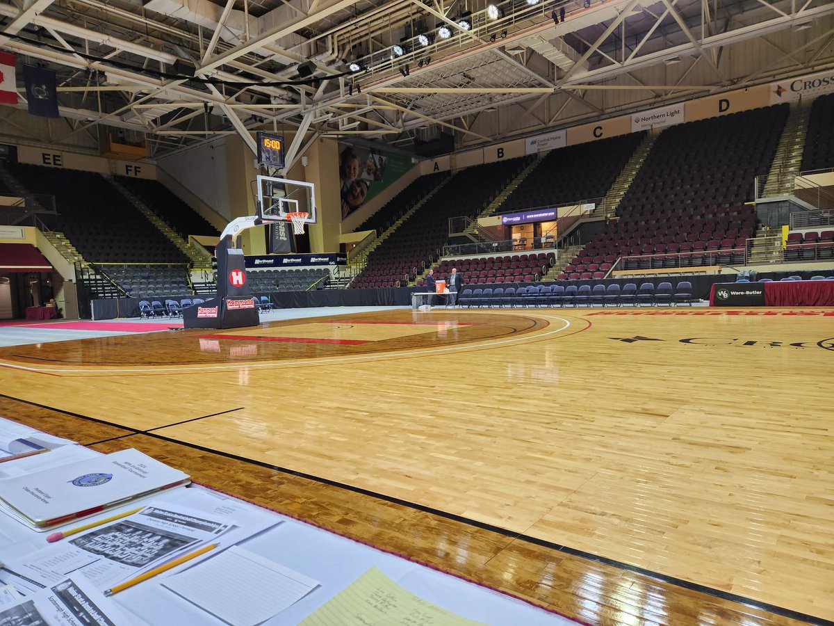 I'm definitely not used to the floor view @CrossArena, but I get have one tonight. I'm calling the AA South girls semifinals with @ptrue14 on @WHOU_Live. 3-seed @redstorm_sports plays 2-seed @SPREDRIOTS at 7:00. 4-seed @SanfordSpartans vs. 1-seed @gorhamrams at 8:45. #Tourney2024