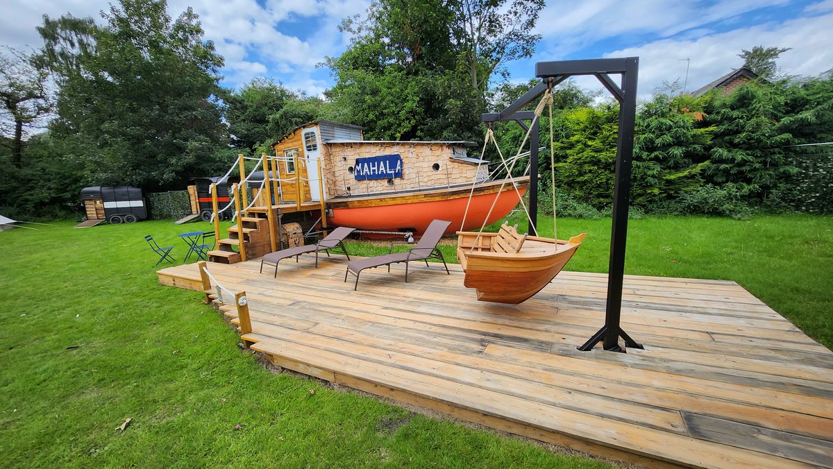 Johnny Vegas tweet media