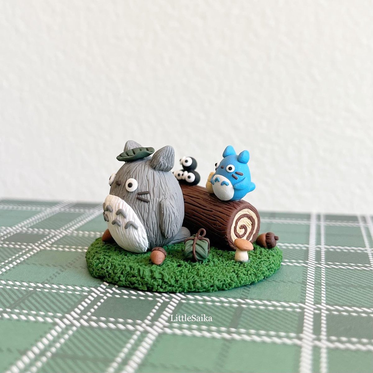 LittleSaika's tweet photo. my neighbour totoro 🪵

i had such a great first @FANEXPOVAN experience; i made a ton of new friends and connections with lovely guests 🌱 https://t.co/gemeDtom7n