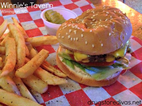 A5: Winnie's Tavern has been serving burgers in Wilmington since 1962. It's definitely a must try when you're in the area. Of course, it's in our list of Wilmington restaurants here: drugstoredivas.net/restaurants-in… #smalltowntourismchat