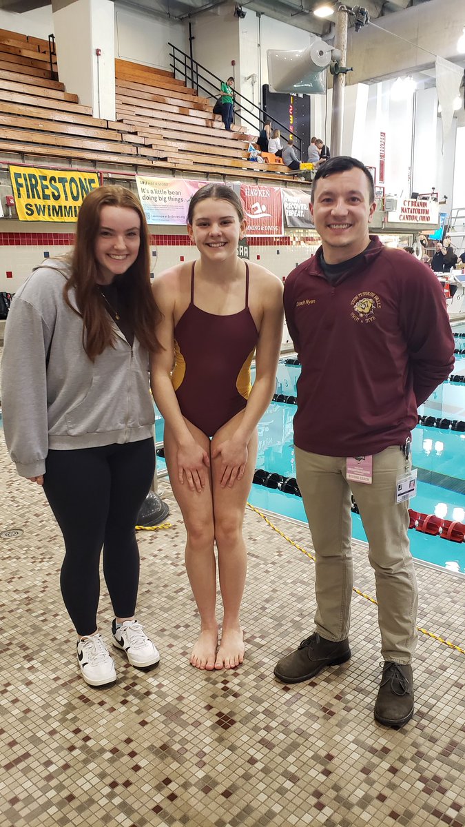 Congratulations to junior Sammie Tokar on finishing her first year diving in style! Sammie  qualified for semifinals and finished 20th overall at OHSAA DI Diving. #rookieyear