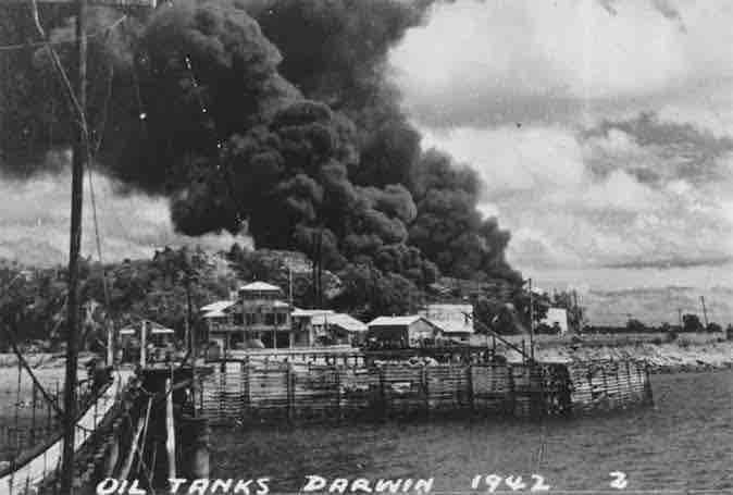 LIVE EVENT TODAY! Join me at 6pm Sydney time (7am London) to hear all about the Bombing of Darwin, when the Japanese fleet that had attacked Pearl Harbor targeted Australia in Feb 1942. Join here: youtube.com/live/ftJdX4_Km…