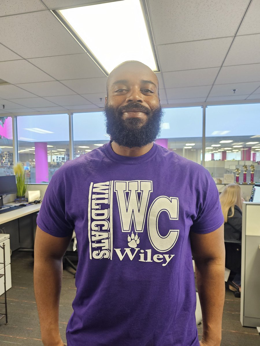 BlueLove_1920's tweet photo. Today we repped our HBCUs in the Dallas CEC! There are 107 Historically Black Colleges and Universities in the United States. There are 12 in Georgia (8 in ATL!), 7 in Tennesee, and 9 in Texas. #DALCEC #StrongerTogether #HBCULove https://t.co/8dTFxLaOPN