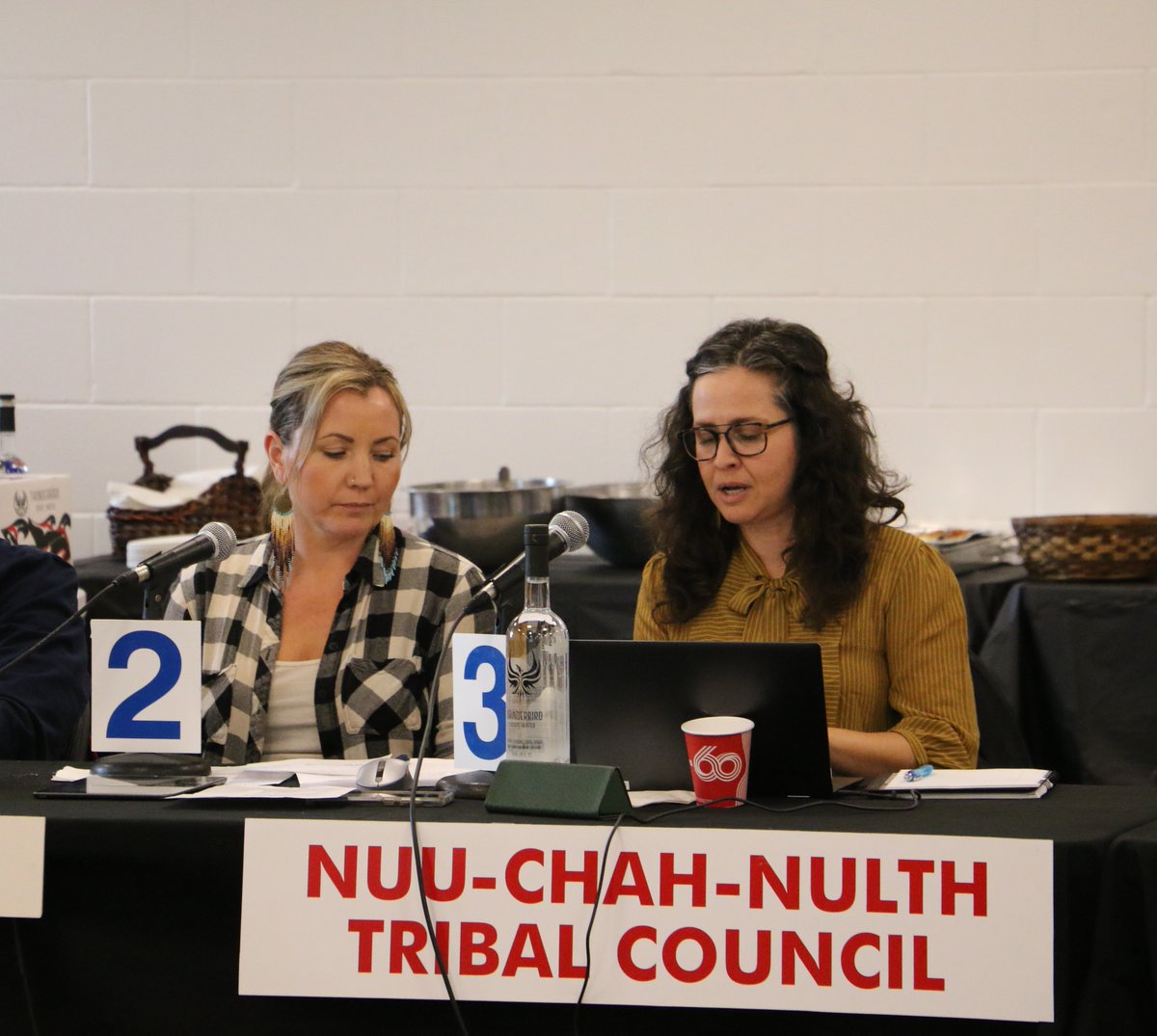 Today, on Day One of the Nuu-chah-nulth Council of Ha'wiih Forum on Fisheries, Uu-a-thluk's Dani & Irine solidified the final 2 outstanding aspects of the 2024-2029 Strategic Plan. Our 5-year plan will focus on Access, Management, Capacity Building & Organizational Development.