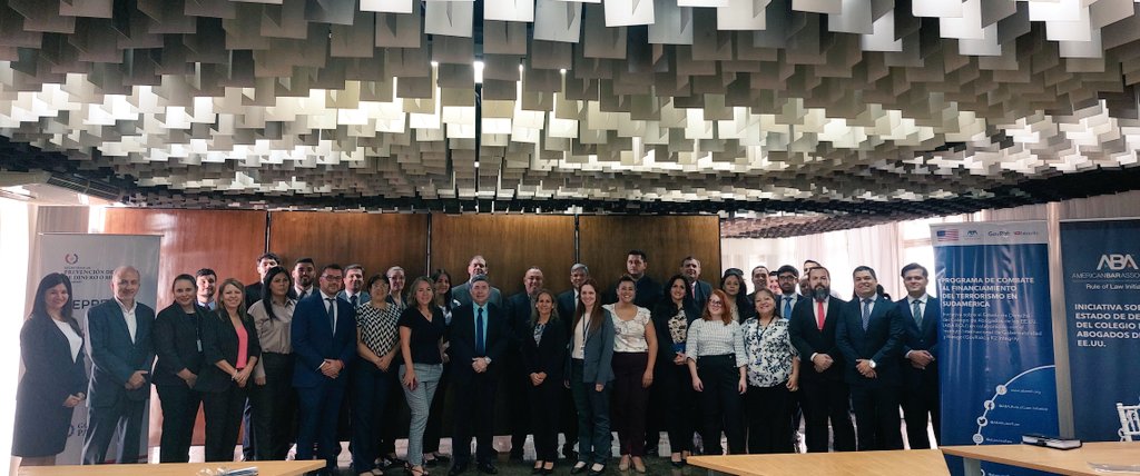 #SEPRELADCAPACITA | Este miércoles se llevó a cabo una jornada de capacitación sobre
"𝐒𝐮𝐩𝐞𝐫𝐯𝐢𝐬𝐢𝐨́𝐧 𝐜𝐨𝐧 𝐄𝐧𝐟𝐨𝐪𝐮𝐞 𝐁𝐚𝐬𝐚𝐝𝐨 𝐞𝐧 𝐑𝐢𝐞𝐬𝐠𝐨", para Supervisores de <a href="/SepreladUIF/">SEPRELAD</a>, <a href="/BCP_PY/">Banco Central del Paraguay</a>, <a href="/INCOOPY/">INCOOP</a>, #Conajzar, <a href="/TSJE_Py/">Justicia Electoral 🇵🇾</a> y <a href="/PoderJudicialPY/">Corte Suprema CSJ</a>.