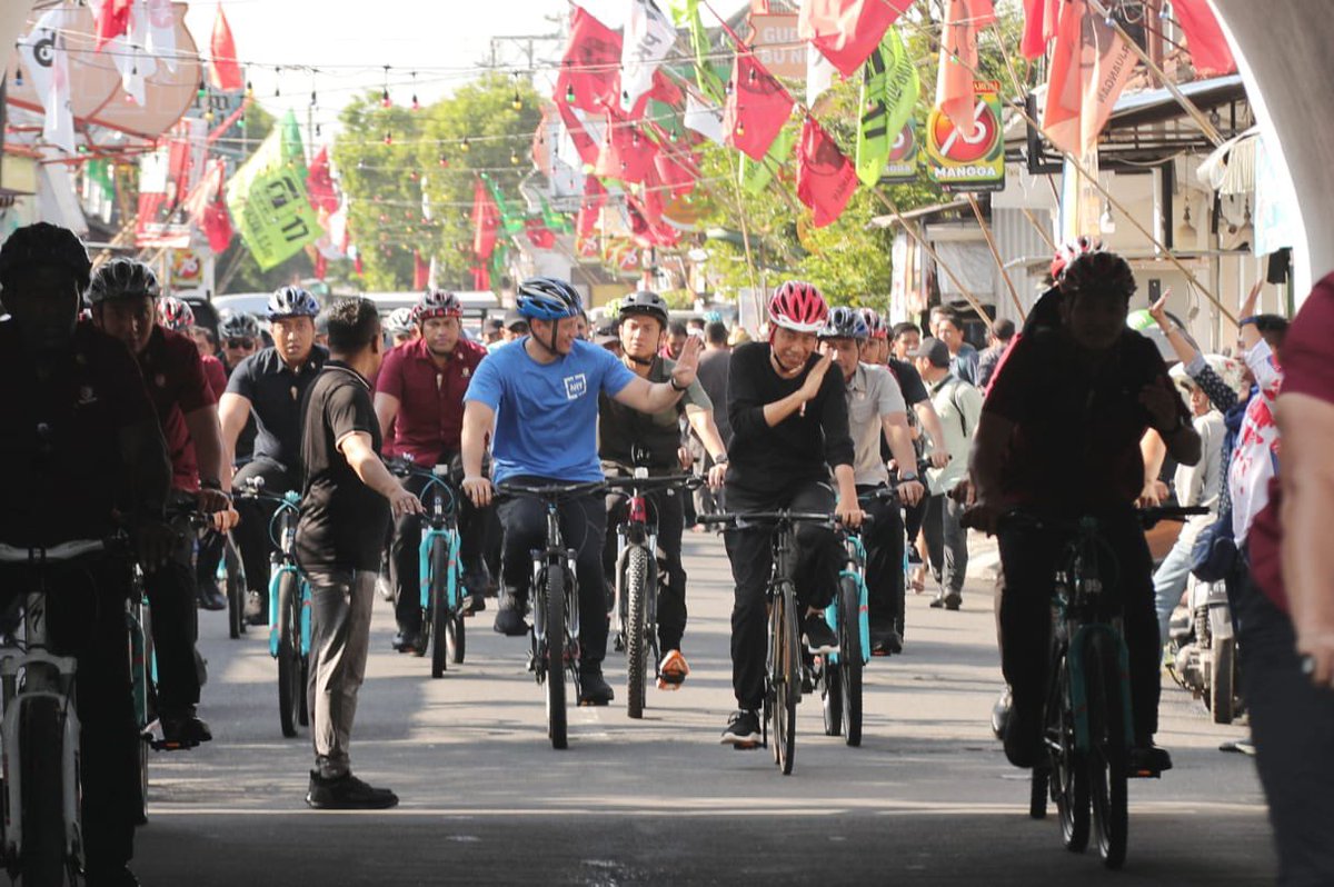 Biar tambah sakit hatinya. Dadah