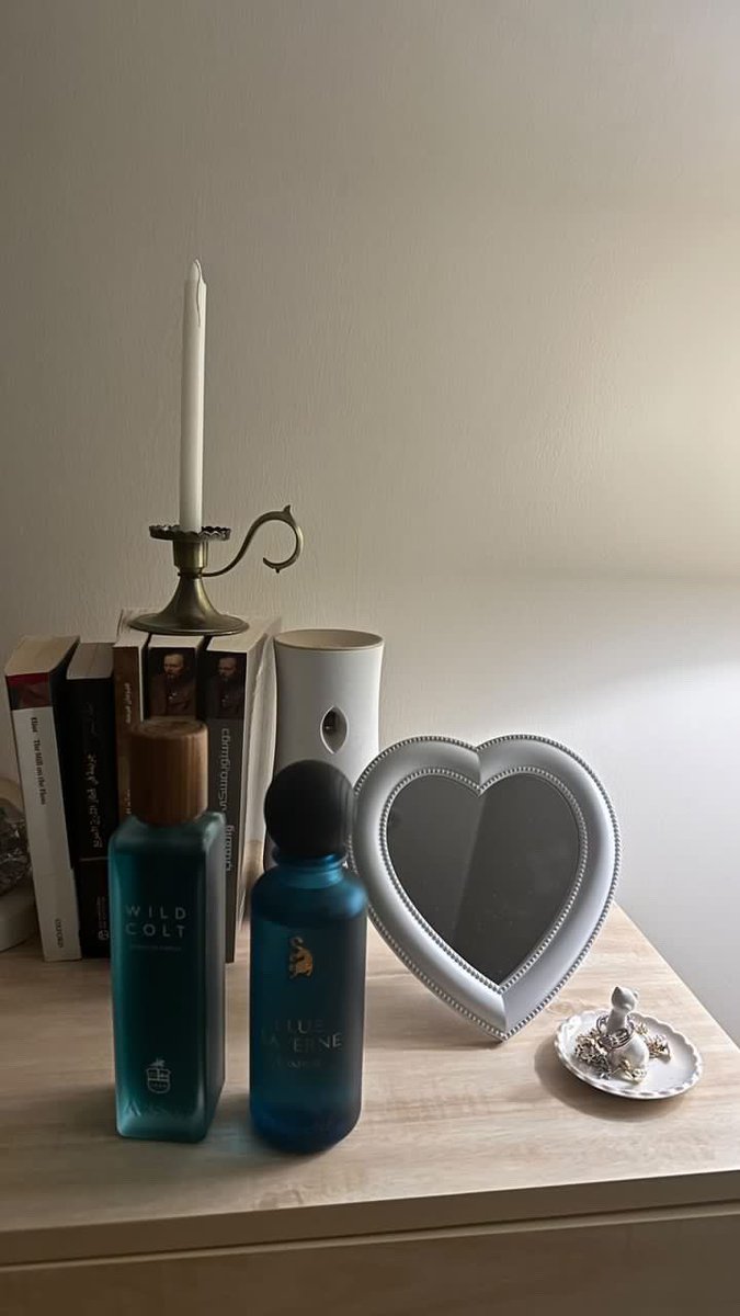 ANxil23's tweet photo. واضح لكم جربت اغلب عطور عساف 😂🤍
يااارب افوز 
واكثر عطر عجبني الصدق ليدي بنك 
 #عطور_عساف https://t.co/S5DZCixzu6
