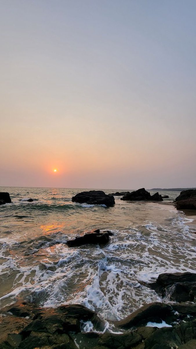 Why chase dreams when you can chase waves in Goa? 🌊💭

#goa #beaches #feelgoa #gox #goaairport #ManoharInternationalAirport