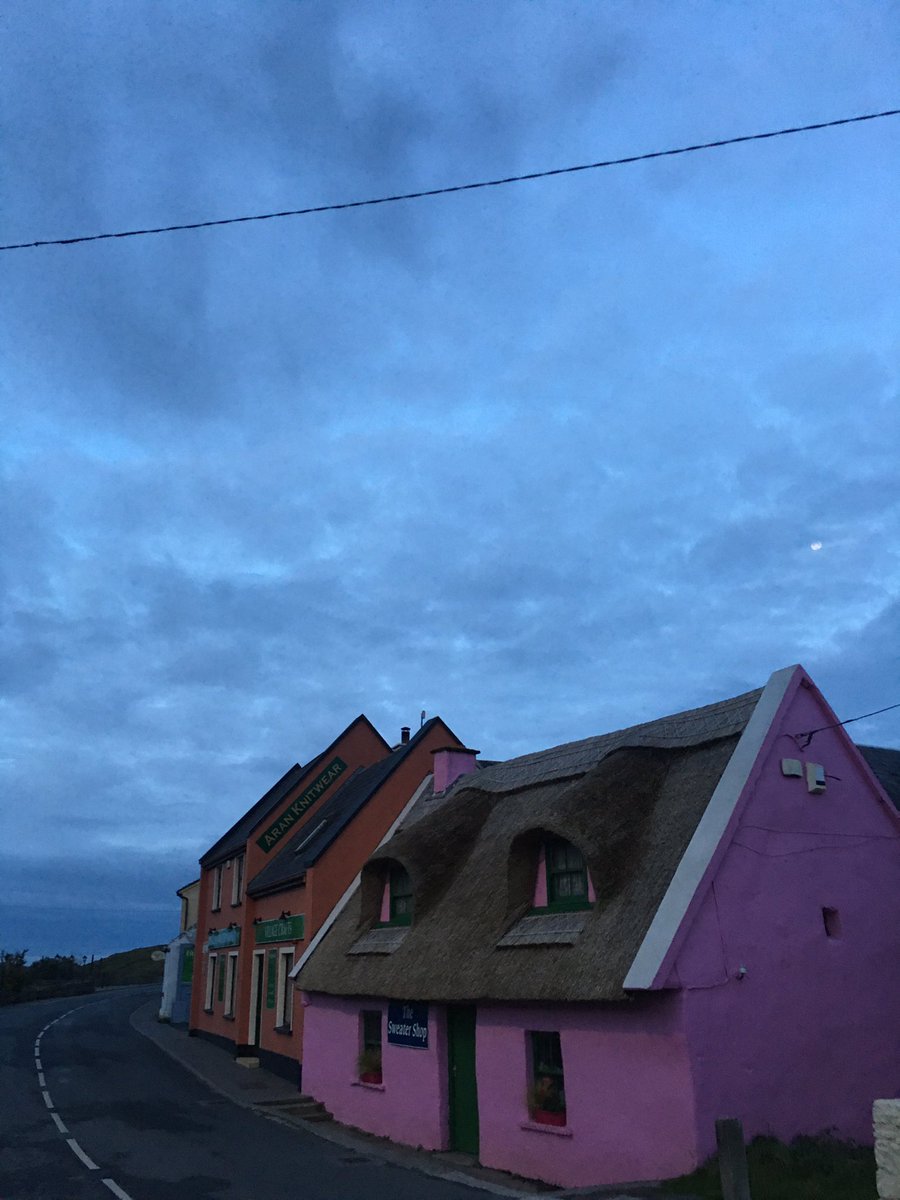 SMooreFitz's tweet photo. Last few bits of prep for UL's SPRING FORWARD  Creative Writing Retreat on Monday. We'll be welcoming  many old friends back to Doolin with craft and support sessions from Niall Williams, Christine Breen, @sheilakillian @danielmoonbags Eoin Devereux, @justinecarbery https://t.co/aVZrJ9yQCl