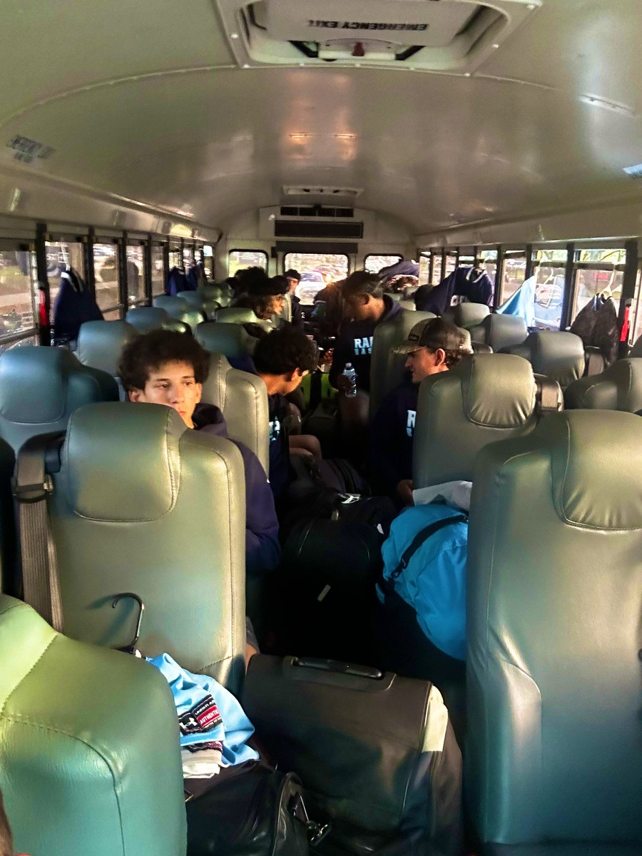 Clements_BSBL's tweet photo. Georgetown Bound!! #firstpitchclassic https://t.co/owAcRTXEIk