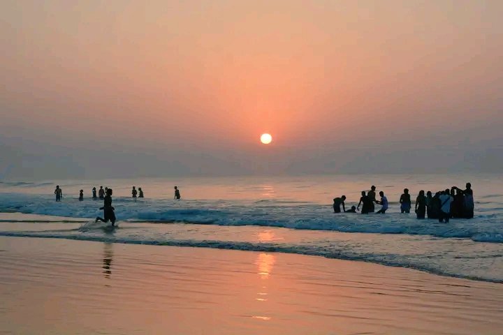 iamlipikaa's tweet photo. The peace of morning light.. ✨️🤍
Good Morning ❤️ https://t.co/5Mt7fumgZp
