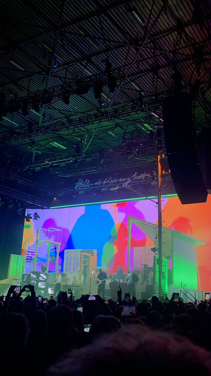 annabelwillis_'s tweet photo. a band has never made me so happy before- round 11 did not disappoint https://t.co/qDPChlAVn4