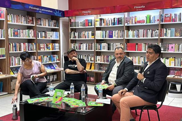 DxTNoticias's tweet photo. EN LA BUAP SE PRESENTA EL LIBRO MIRADA UNIVERSITARIA EN EDUCACIÓN PARA EL DESARROLLO SOSTENIBLE. METODOLOGÍA PARA LA ADECUACIÓN CURRICULAR

@BUAPoficial @LiliaCedillo_ @ccubuap @VDBUAP @UNESCOMexico @UNESCO_es 

https://t.co/uEjs4skDxr https://t.co/PGos1ExgQB