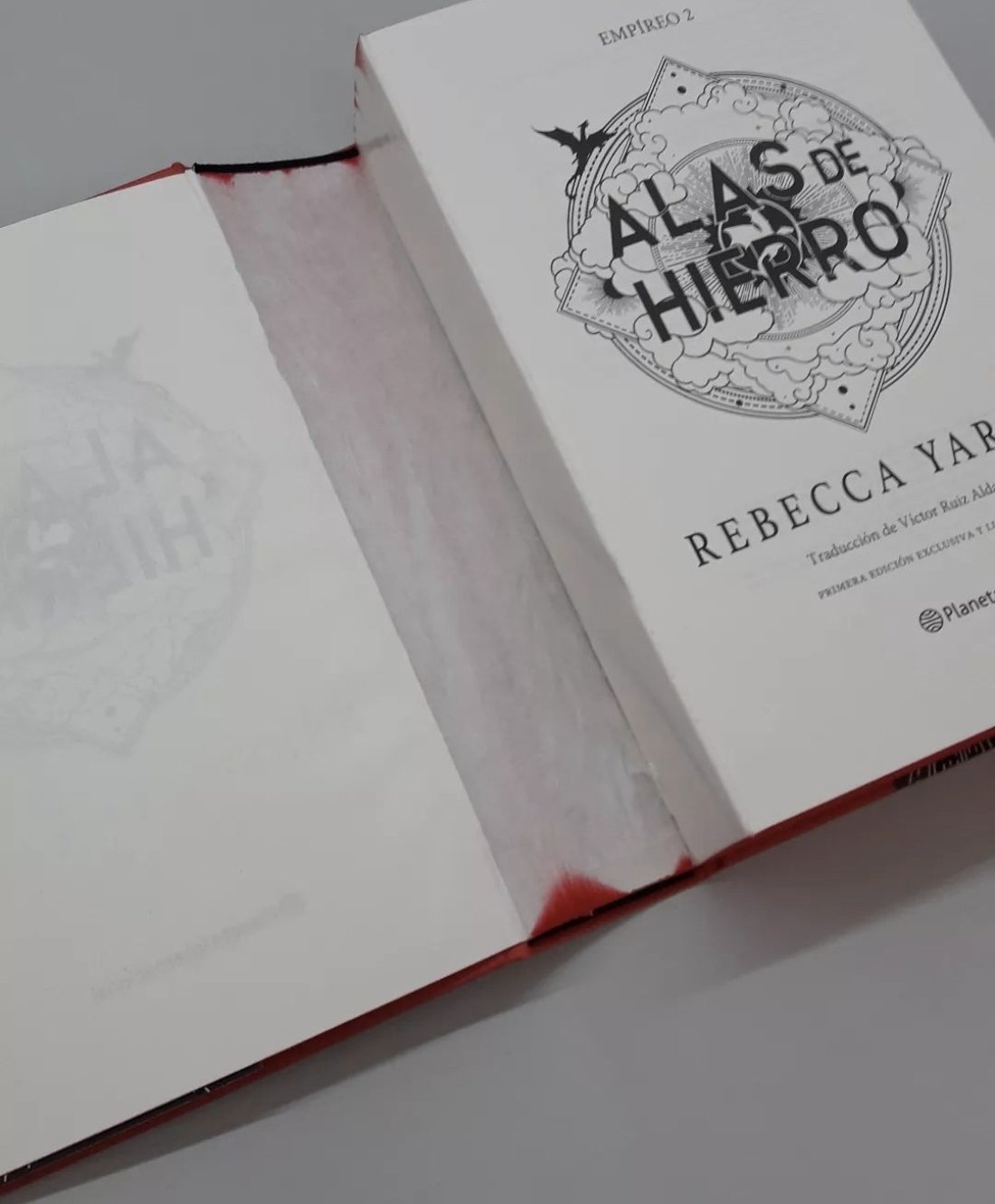 ALAS DE HIERRO (EMPIREO 2), REBECCA YARROS, Editorial Planeta