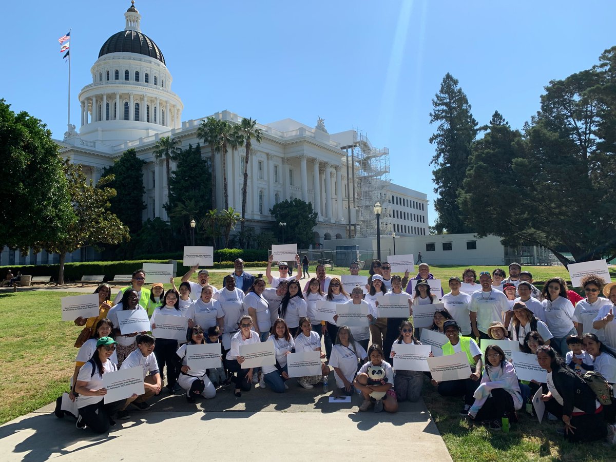 NextGen_Policy's tweet photo. One way we're working to include disenfranchised voters at the polls is by advocating for Secure Automatic Voter Registration! #SAVR βοΈπ³οΈ
#SB299 (@MoniqueLimonCA) will ensure ALL eligible Californians are registered to vote & build a more representative democracy. π https://t.co/NaiRHdTw5O