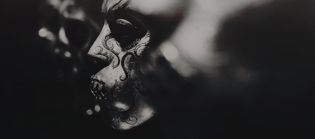 𝐋𝐮𝐜𝐢𝐮𝐬 𝐀. 𝐌𝐚𝐥𝐟𝐨𝐲. (@veilwillfall) on Twitter photo 