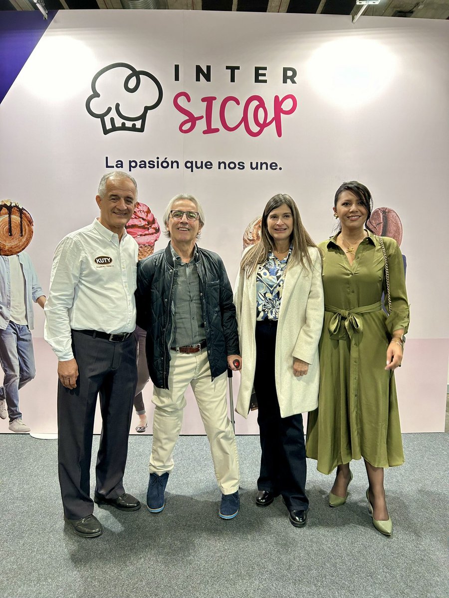paminagonzalez's tweet image. #InterSICOP2024 | 🇪🇸🥖🇨🇴 Gracias Sr. Embajador Ávila @EmbajadaColEsp por acompañarnos en @intersicop a la charla (única latina del programa) &quot;El #Pandebono colombiano: segundo pan del mundo&quot; con Marcela, presidenta @AdepanNacional y Jairo, fundador @panaderiakuty.

🥈 @TasteAtlas