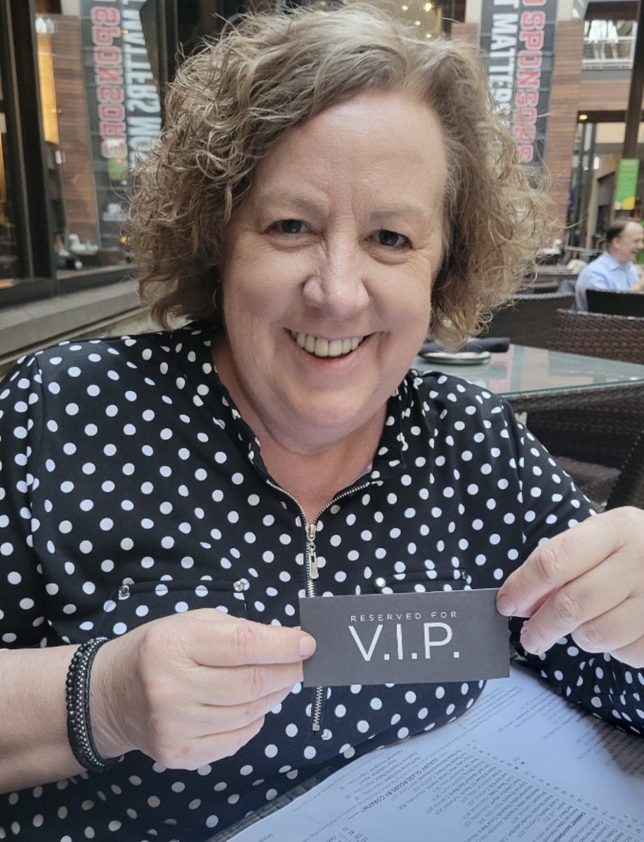 Julia Dimmitt tweet media