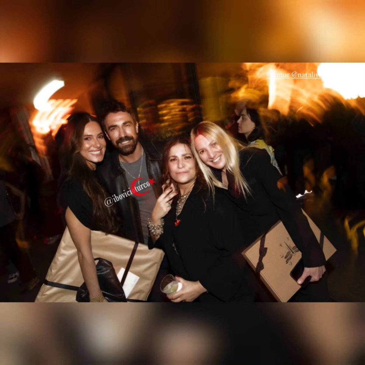 Foto atual de Ibo e sua namorada Natali em evento
Escolhi o turco certo para admirar
#IbrahimÇelikkol #istanbul #Turkiye