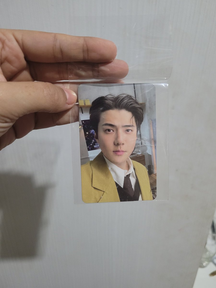 Xiumallowsy's tweet photo. VENDENDO ÁLBUM DO EXO

oi gente, tô vendendo o álbum dont fight the feeling photobook episode 1 com o card do xiumin por 150 reais, e a versão expansion versão sehun com card do sehun por 80 reais. 

FRETE INCLUSO 
ESTÃO EM PERFEITA CONDIÇÃO 
CARDS NO PLASTICO https://t.co/H7a0rRvgwe