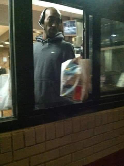 He mad because I said when the last time u talked to Suge🤣🤣🤣🤣