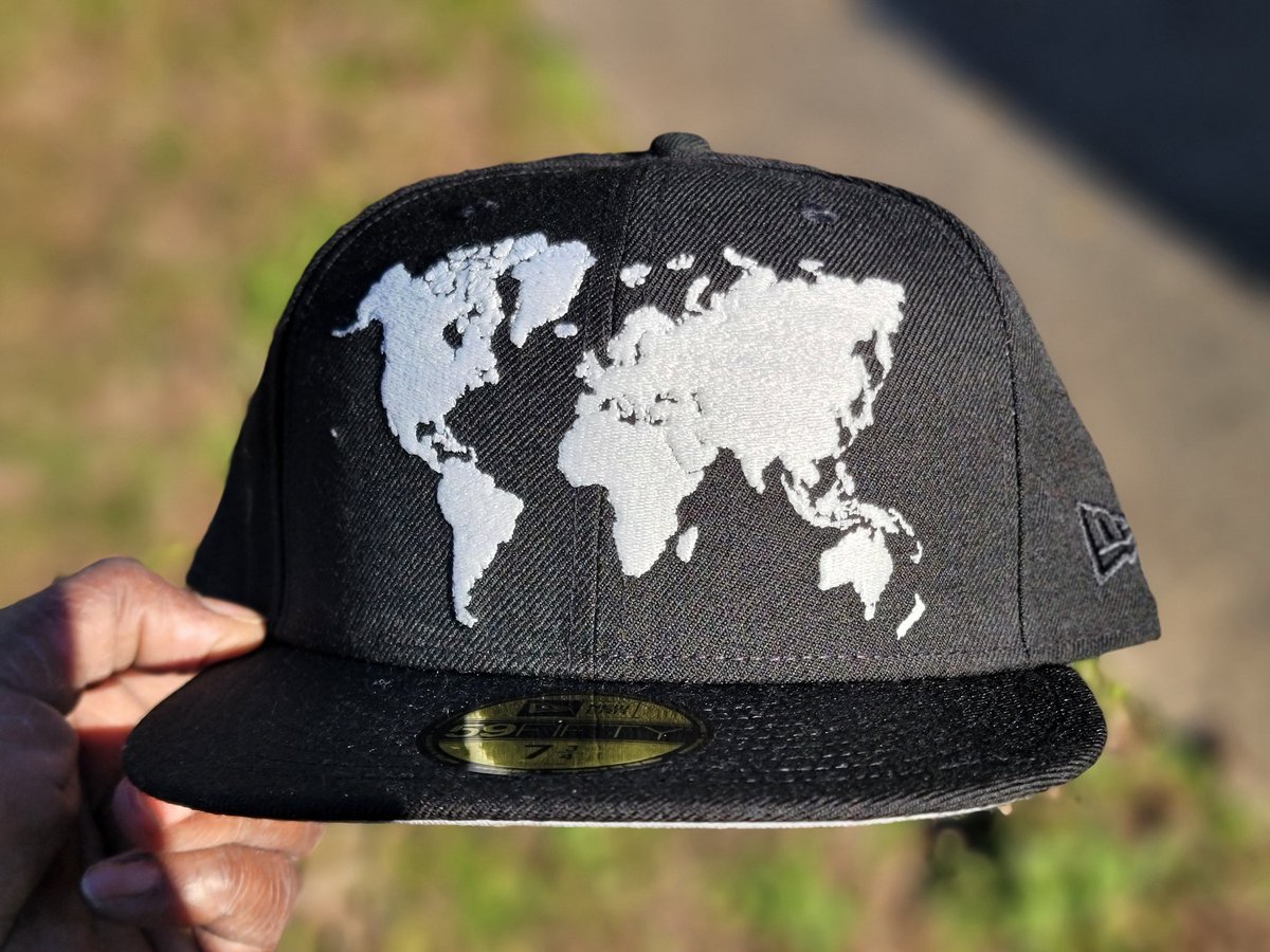 Dank1TheVandal's tweet photo. F.O.T.D. - Worldwide glow in the dark from @ECAP_CITY
#FOTD #BallPreserveJarsUK #Worldwide #GITD #Ecapcity
#customhat #size734 #strictlyfitteds #fittedsonly #IDontSnapbacks #DopeLogosOnly #DontTouchMyBrim #LookButNeverTouch #AccessibleExcellence #NOSIDEPATCHGANG https://t.co/KRnObogyF2
