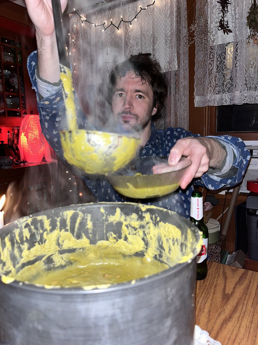 cooper (@mediocrecafe) on Twitter photo 