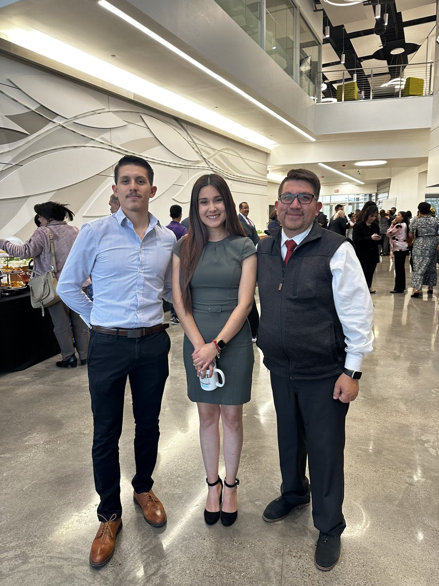 Congratulations to Ms Carrillo <a href="/NCarrillo_SMS/">N.C. ✨</a> our Teacher of the Year! You make us proud! #BulldogsWinForever #TeamSISD