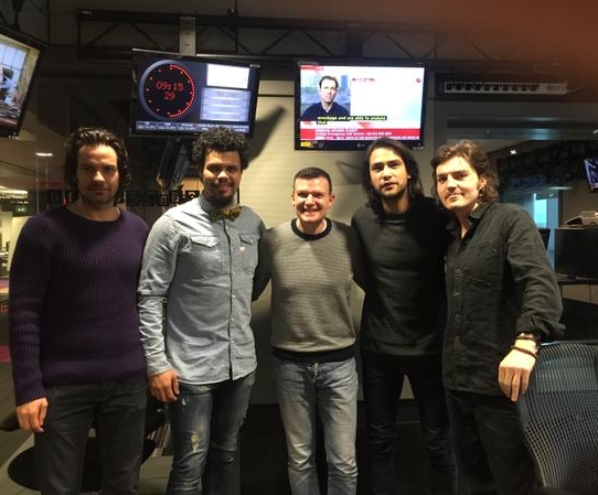 JuttaFreudig's tweet photo. #MusketeersEurope #TheMusketeers โ๏ธ interview #BBCNorth #SalfordStudios #Manchester 2015 ๐ง๐ค #SantiagoCabrera #HowardCharles #LukePasqualino #TomBurke #ThrowbackThursday https://t.co/2by8YqYbn6