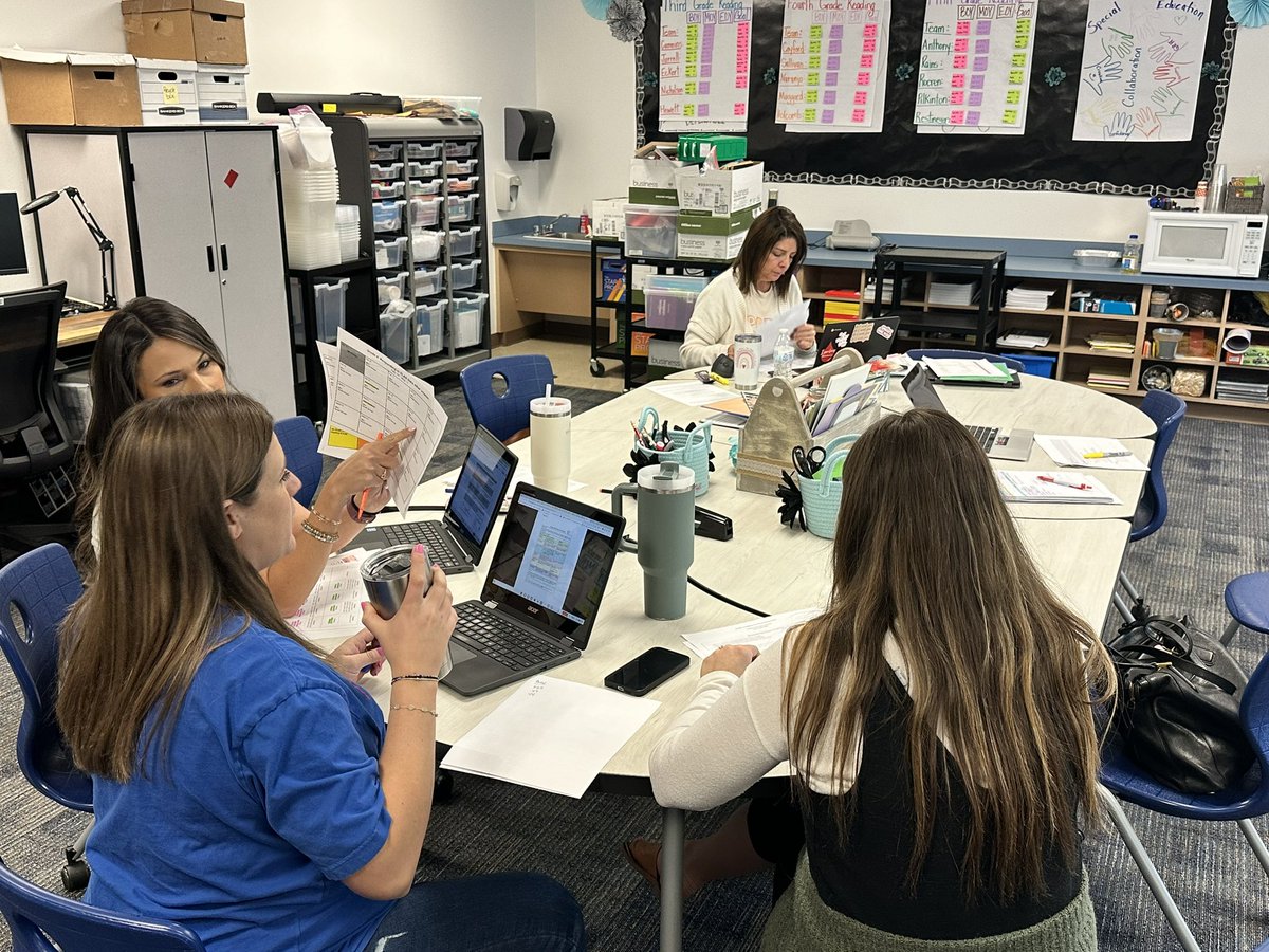 CarrieDellinger tweet media