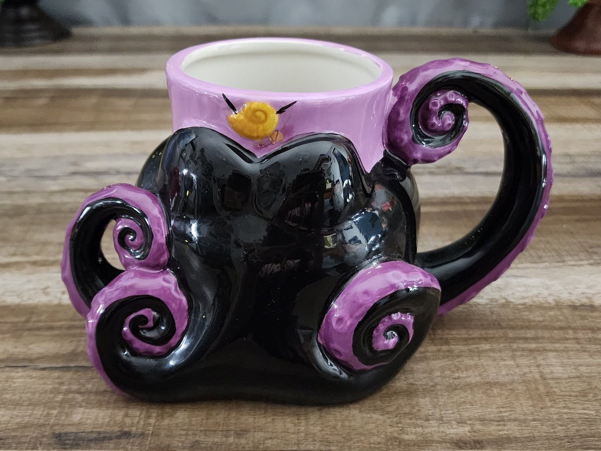 rorie_burke's tweet photo. #MyNostalgicLife #diseasemug #Ursulacup #3Dcup
https://t.co/FKCUazzGvn https://t.co/6t2Bor99PK